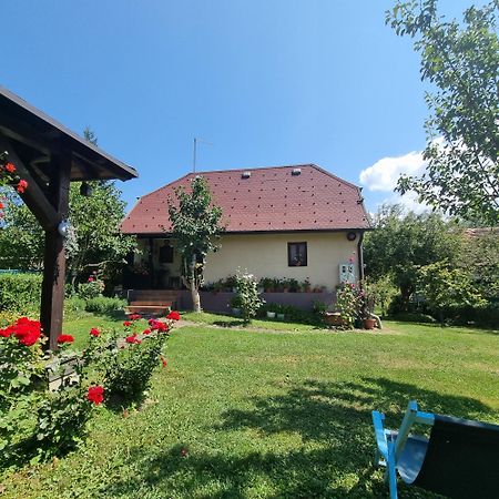 Kuca Za Odmor Bajtica Villa Jesenovec Exterior photo